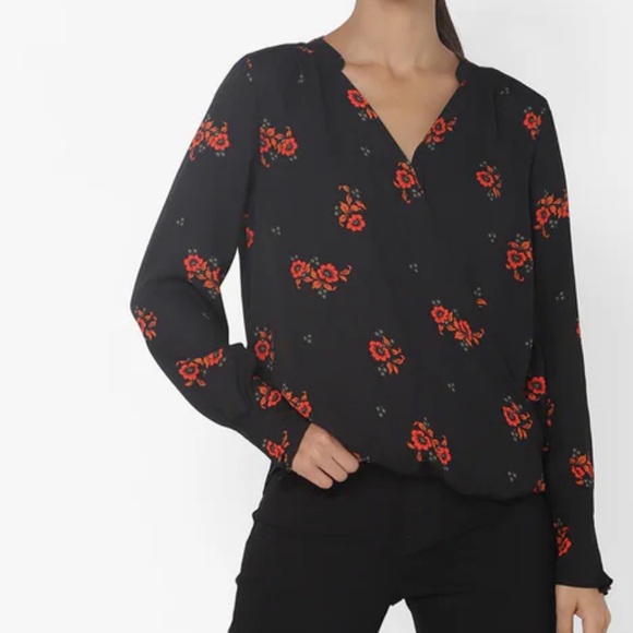 Scotch & Soda Tops - Scotch & Soda Black and Red Wrap Blouse Long Sleeve
